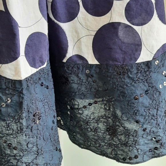 Navy blue polkadots with embroidery and sequins skirt - Picture 6 of 7